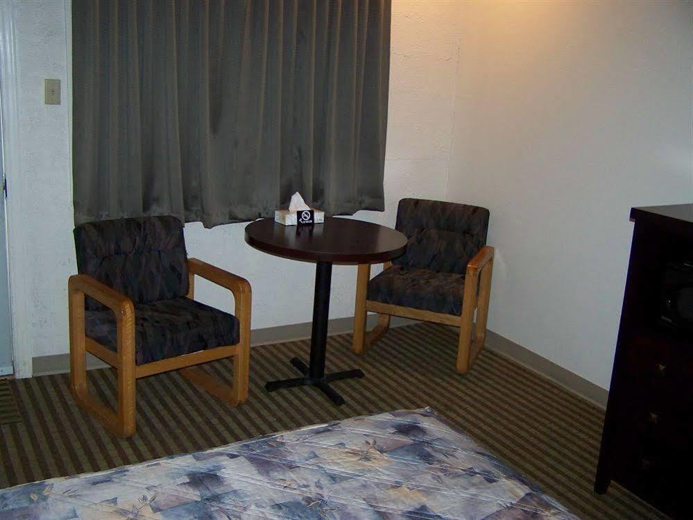 Battlefords Inn North Battleford Luaran gambar